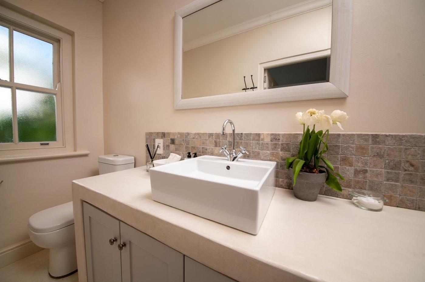 Maison D'Ail Guest House Franschhoek Dış mekan fotoğraf